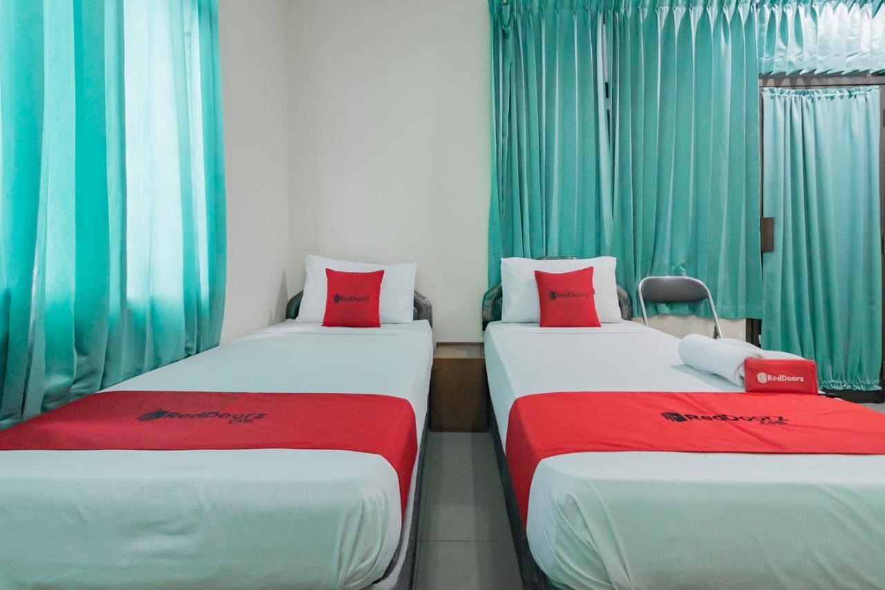 Reddoorz @ Achino Hotel Bandung Bagian luar foto