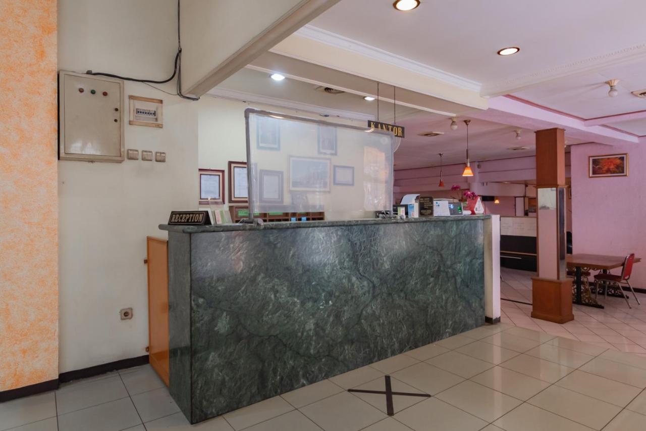 Reddoorz @ Achino Hotel Bandung Bagian luar foto
